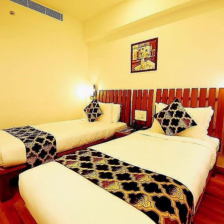Hotel Kabani Regency My Atithi Muttam (Ernakulam) Exterior photo
