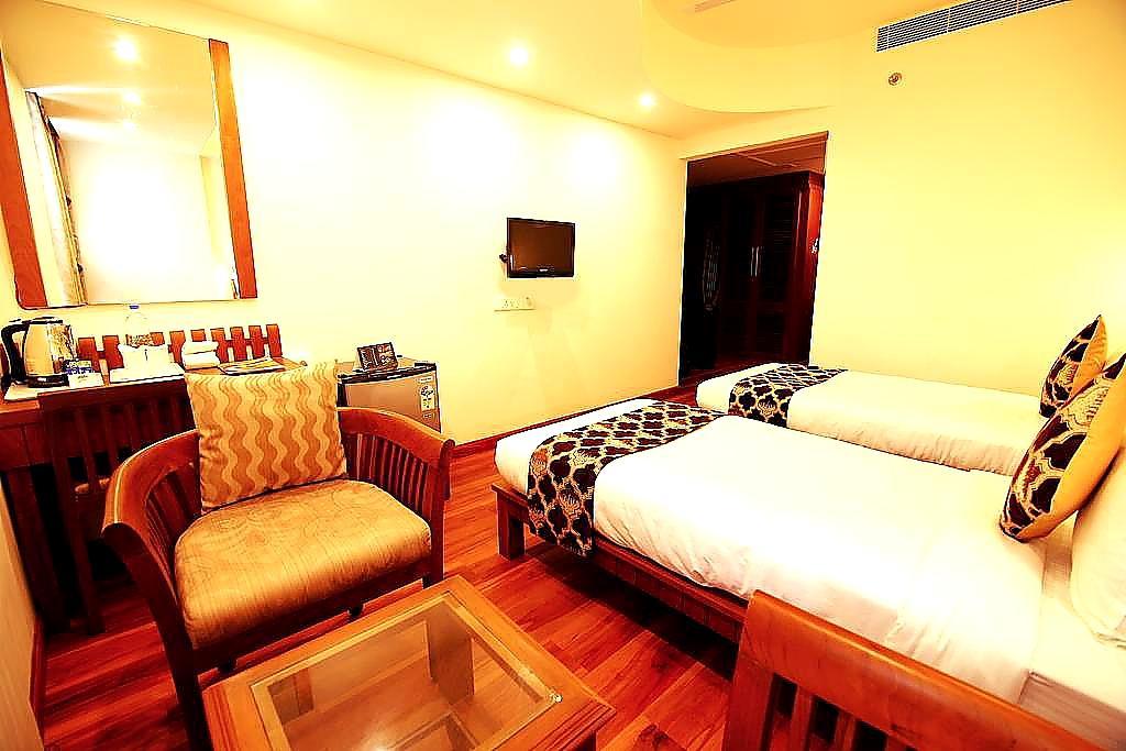Hotel Kabani Regency My Atithi Muttam (Ernakulam) Exterior photo
